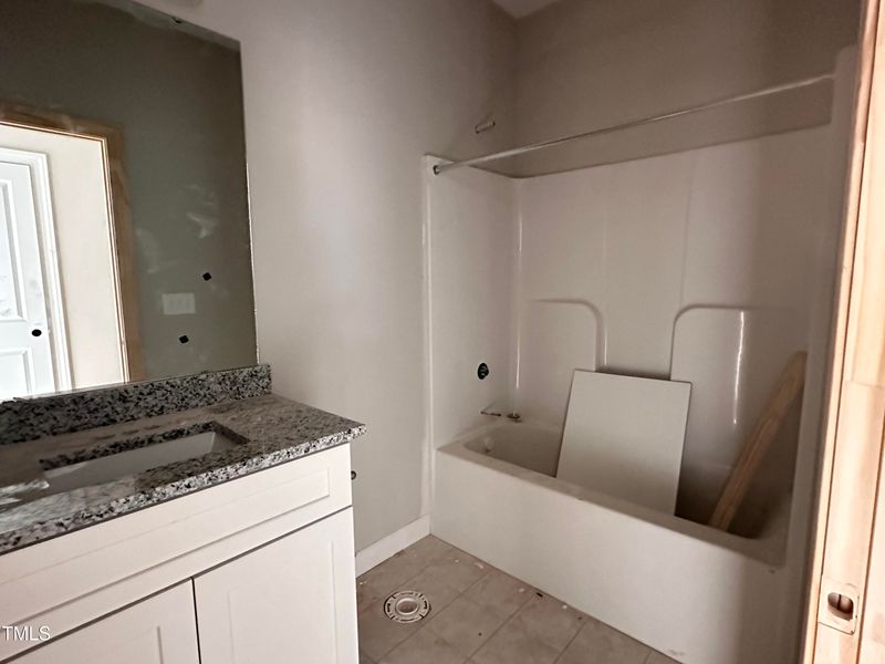 1045 Micro Rd, Selma, NC 27576