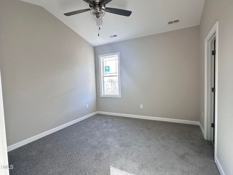 1045 Micro Rd, Selma, NC 27576