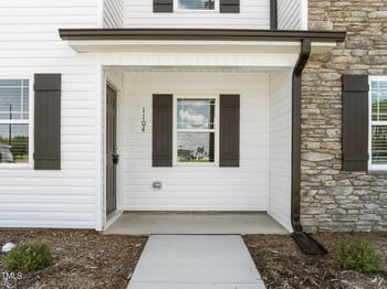 1045 Peony Ln, Youngsville, NC 27596