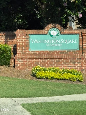 1045 Remington Oaks Cir, Cary, NC 27519