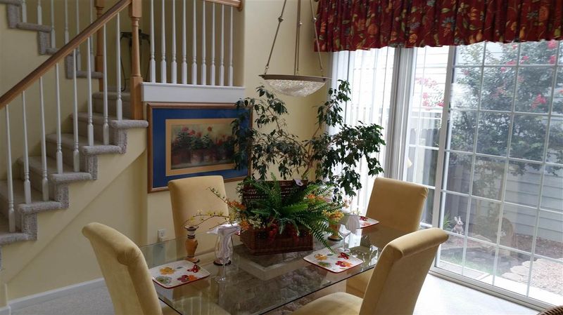 10457 Neland St, Raleigh, NC 27614