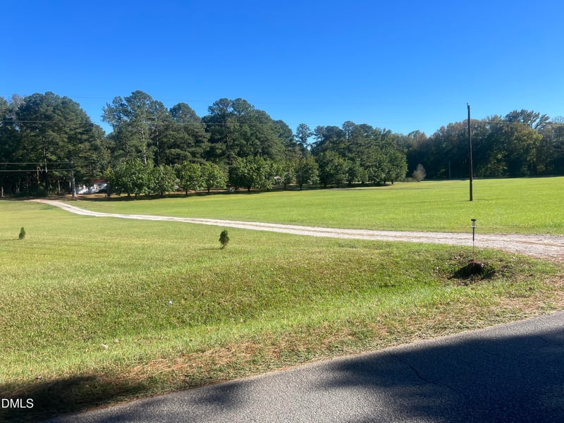 1046 B Blue Pond Rd, Clayton, NC 27520
