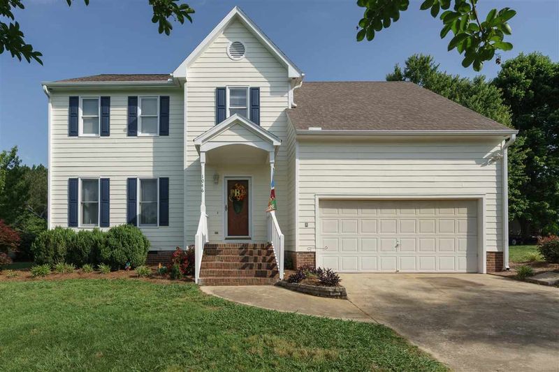 1046 Loop Rd, Clayton, NC 27527