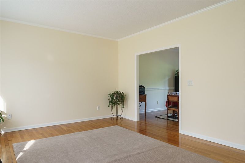 1046 Loop Rd, Clayton, NC 27527