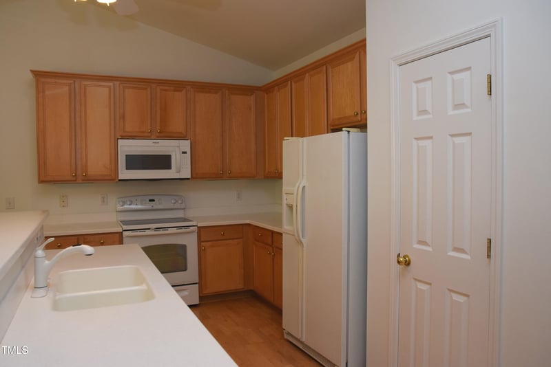 10461 Dapping Dr, Raleigh, NC 27614
