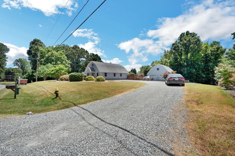 1047 Ivey Rd, Graham, NC 27253