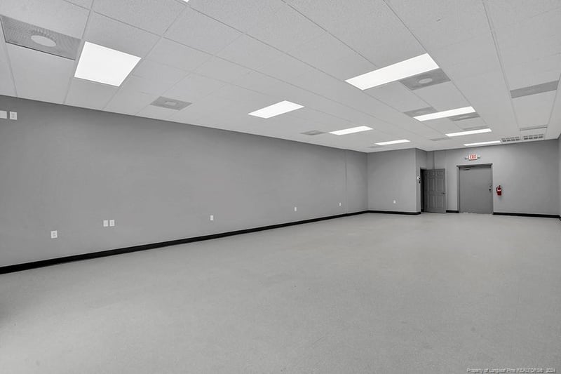 1047 Murchison Rd #102, Fayetteville, NC 28301
