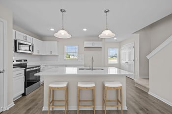 1047 Peony Ln, Youngsville, NC 27596