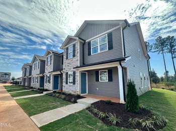 1047 Peony Ln, Youngsville, NC 27596