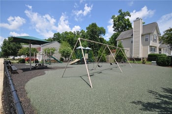 1048 Dexter Ridge Dr, Holly Springs, NC 27540