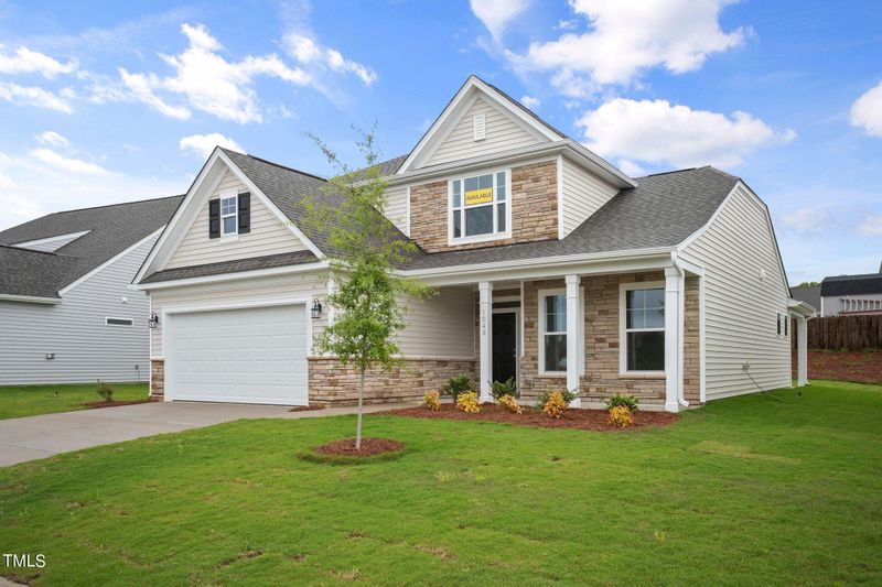 1048 Gibson House Dr, Burlington, NC 27215