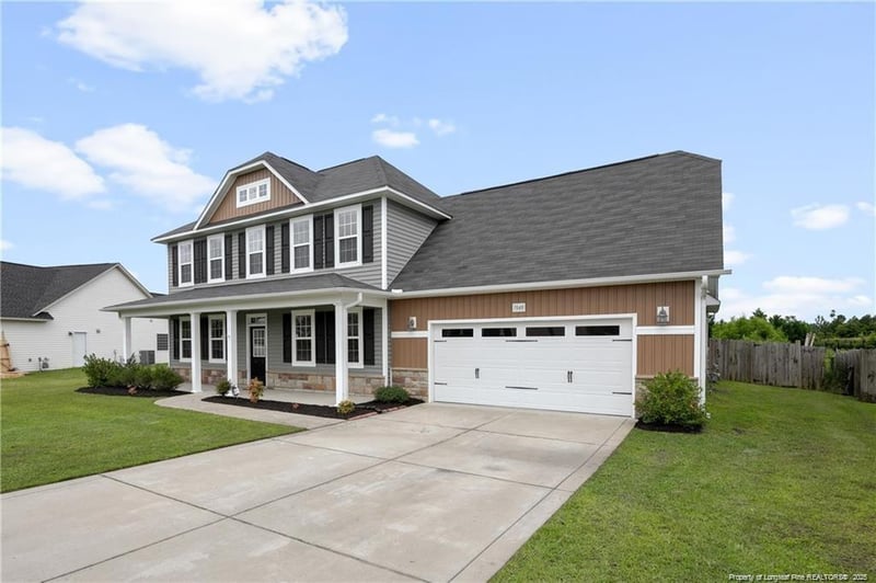 1048 Ronald Reagan Dr, Fayetteville, NC 28311