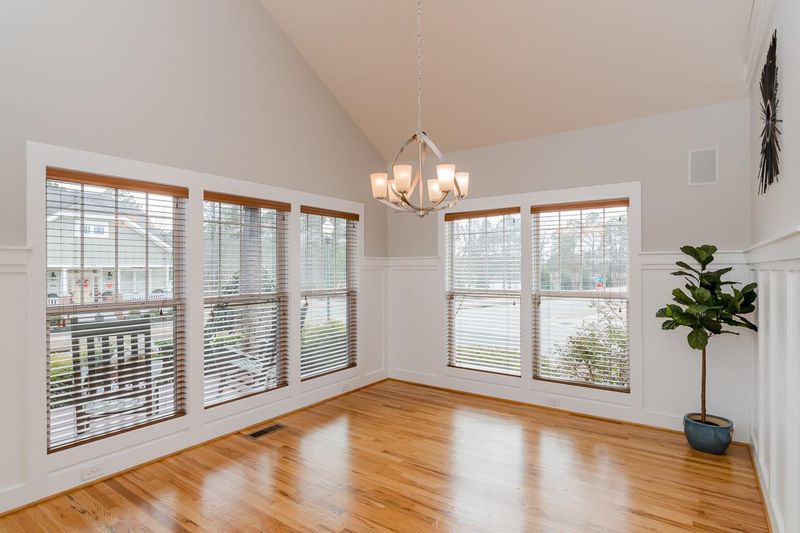 1048 Tender Dr, Apex, NC 27502