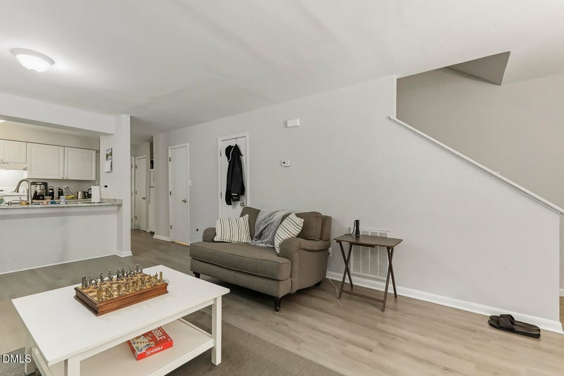 105 - 107 Chevis Dr, Cary, NC 27513
