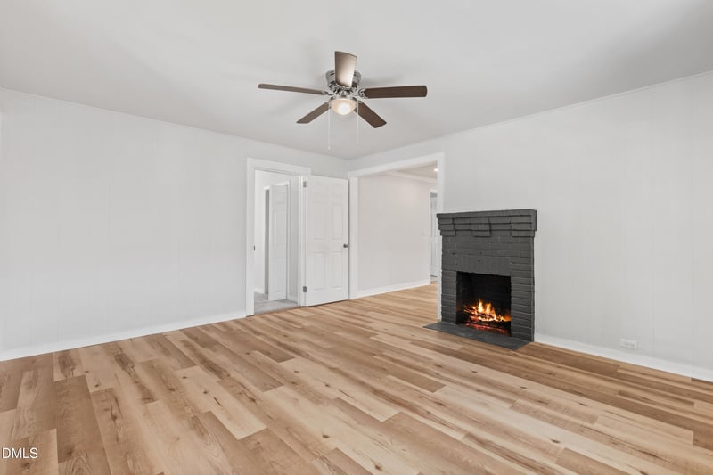 105 3rd St, Erwin, NC 28339