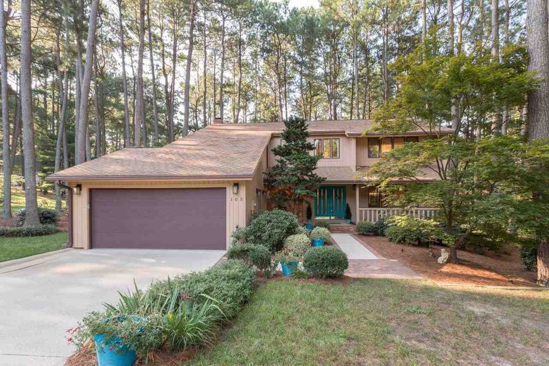 105 Abernathy Ct, Cary, NC 27511