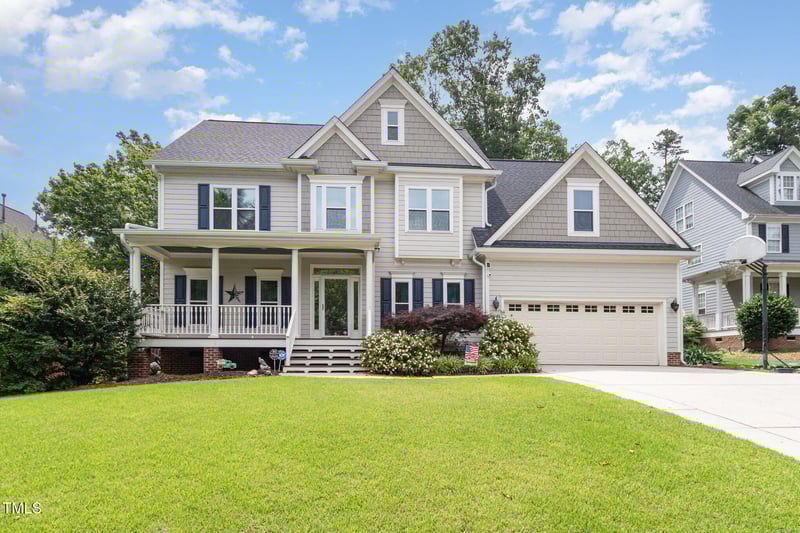 105 Acorn Ridge Ln, Holly Springs, NC 27540