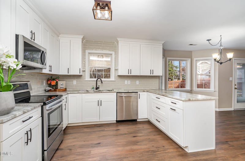 105 Arbor Wynds Ct, Holly Springs, NC 27540