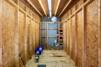 105 Ashworth Dr, Durham, NC 27707