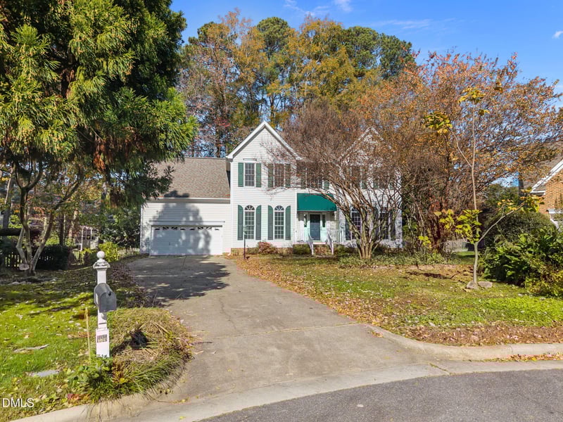 105 Aspen Hollow Ct, Cary, NC 27518