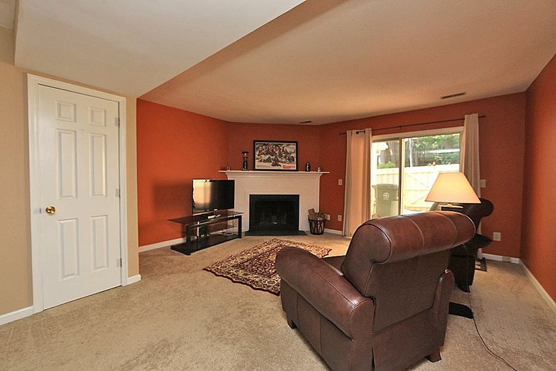 105 Assembly Ct, Cary, NC 27511