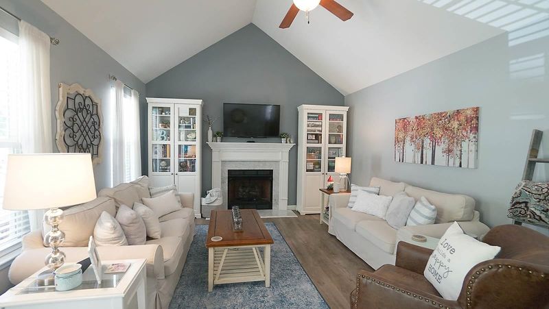 105 Atherton Dr, Youngsville, NC 27596
