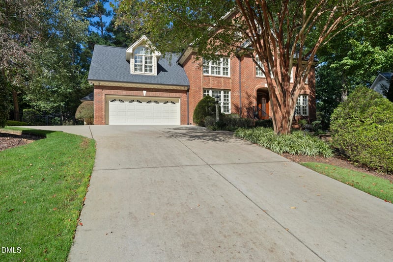 105 Balzac Ct, Cary, NC 27511