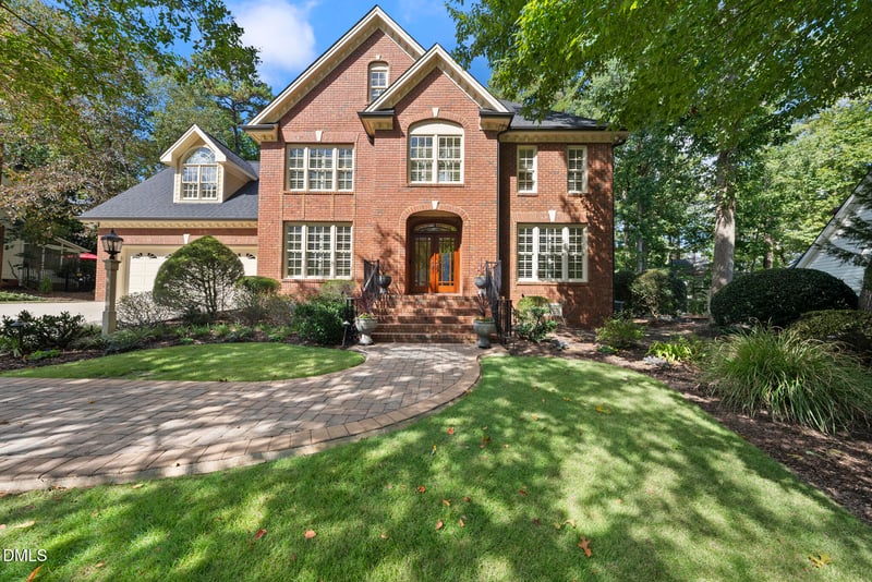 105 Balzac Ct, Cary, NC 27511