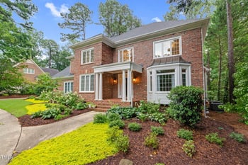 105 Bathgate Ln, Cary, NC 27513