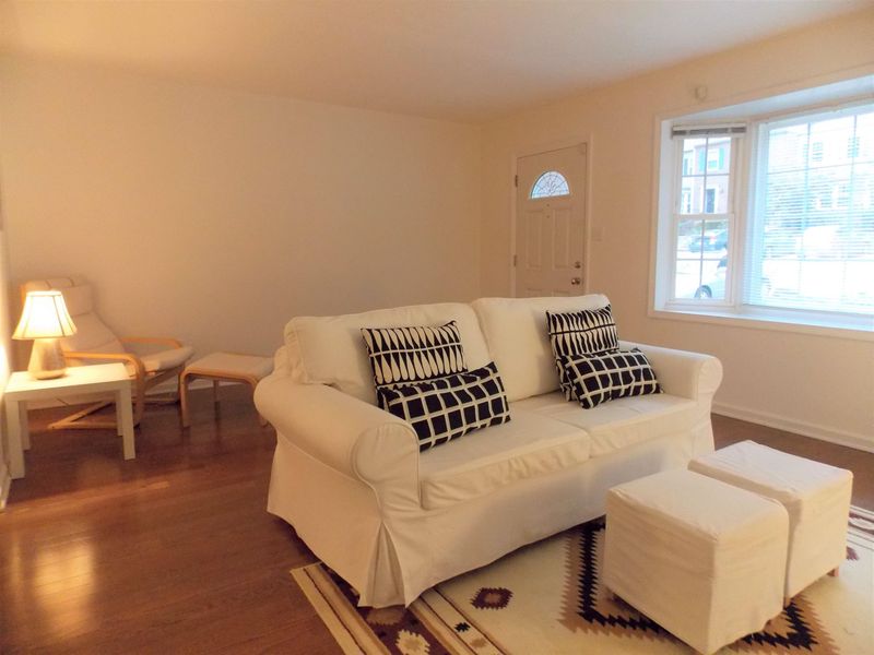 105 Bay Dr, Cary, NC 27511