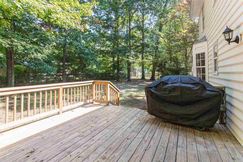 105 Beloit Ct, Cary, NC 27511