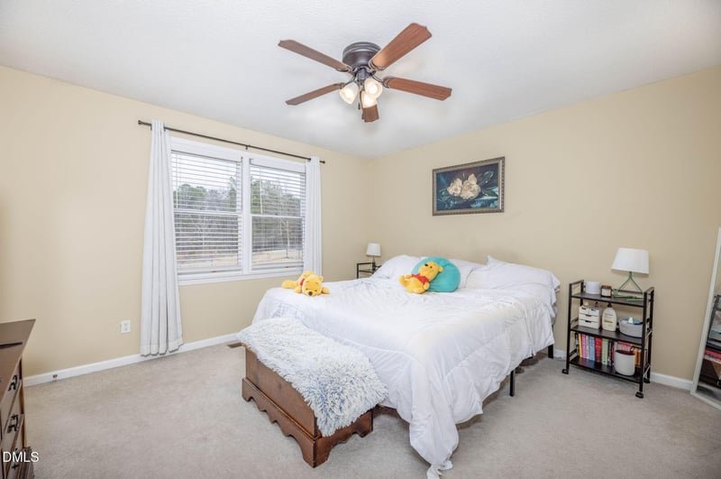 105 Bend Dr, Knightdale, NC 27545