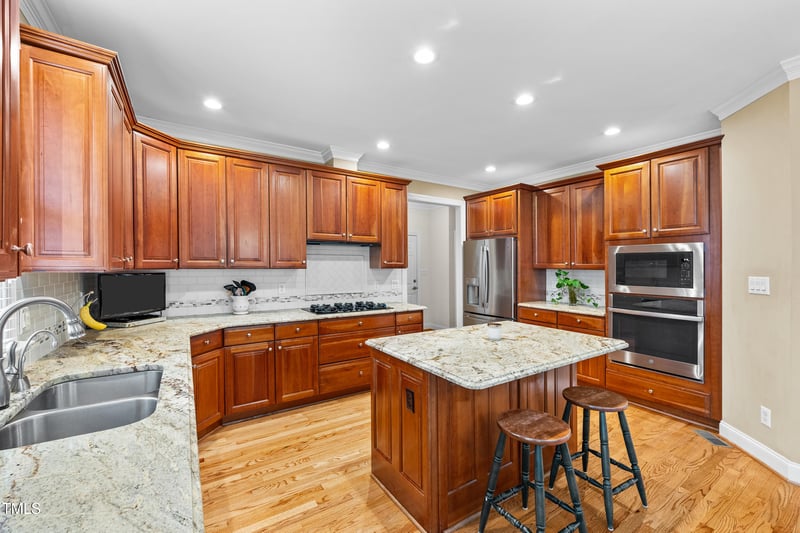105 Bending Oak Way, Morrisville, NC 27560