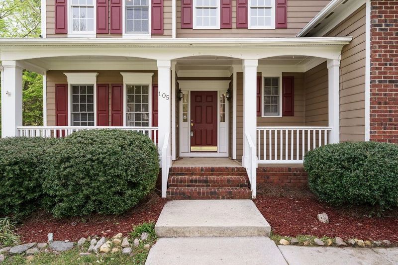 105 Birch Glen Ct, Cary, NC 27513