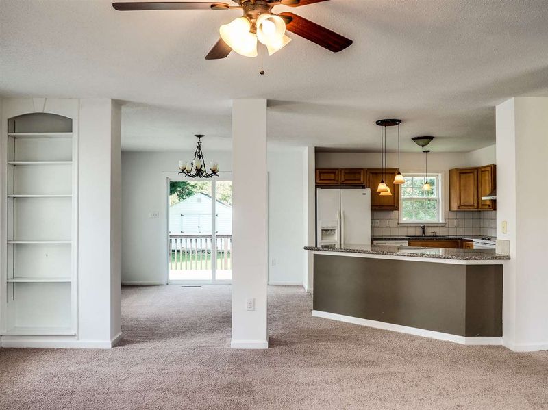105 Blooming Meadows Rd, Holly Springs, NC 27540