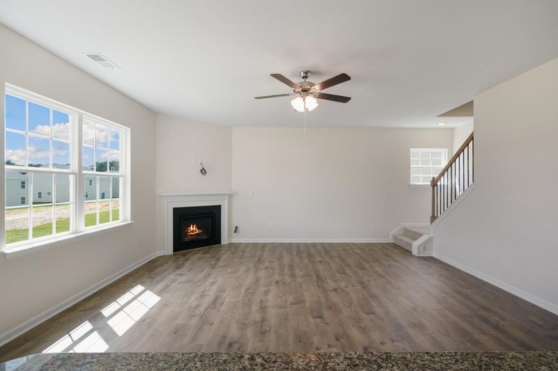 105 Blue Aspen Dr, Fuquay Varina, NC 27526