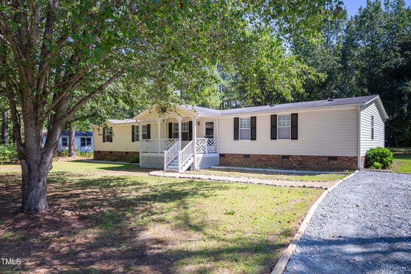 105 Blue Slate Ln, Clayton, NC 27520