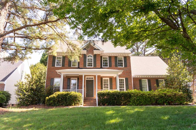 105 Boltstone Ct, Cary, NC 27513