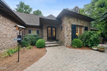 105 Botanical Way, Chapel Hill, NC 27517