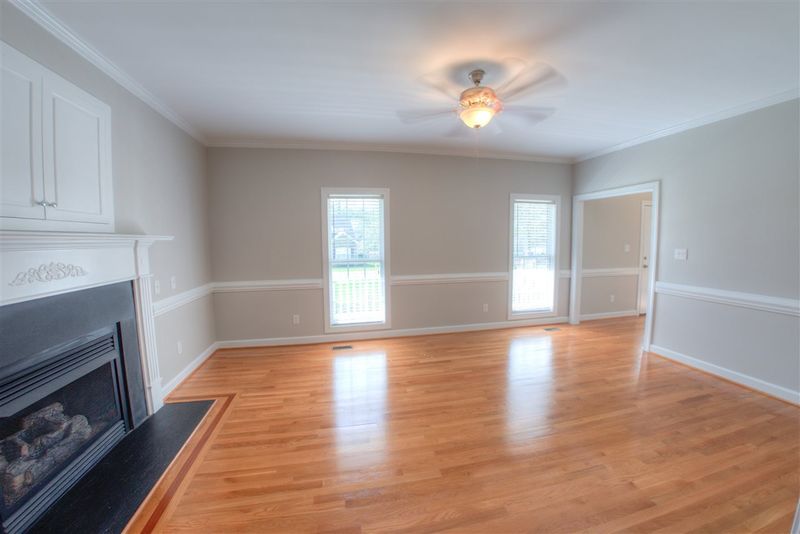 105 Brampton Cir, Clayton, NC 27520