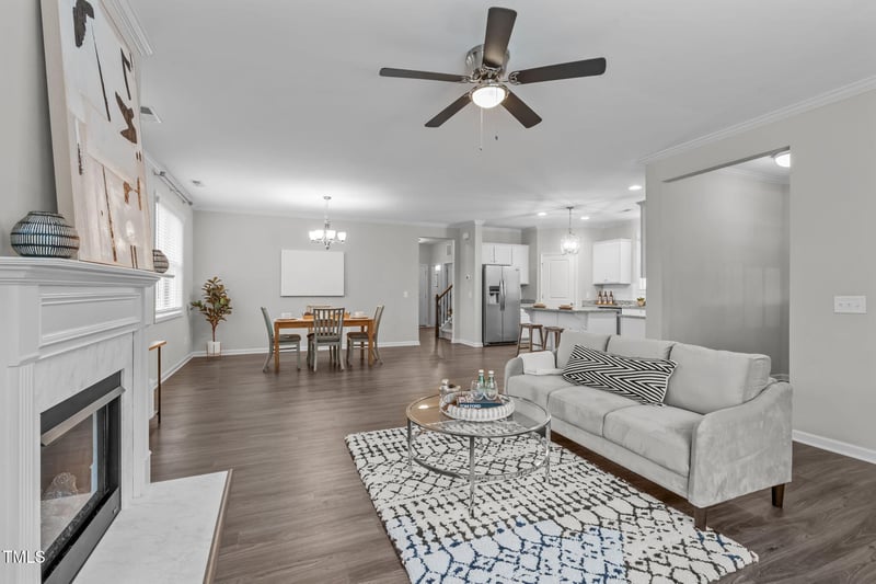 105 Bridge St, Fuquay Varina, NC 27526