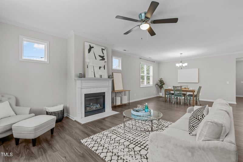 105 Bridge St, Fuquay Varina, NC 27526