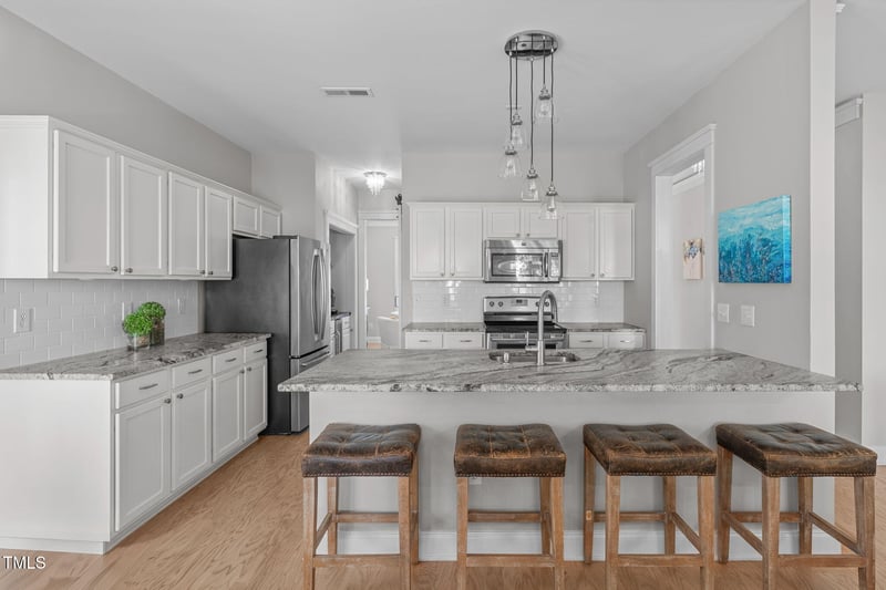 105 Bridgegate Dr, Cary, NC 27519
