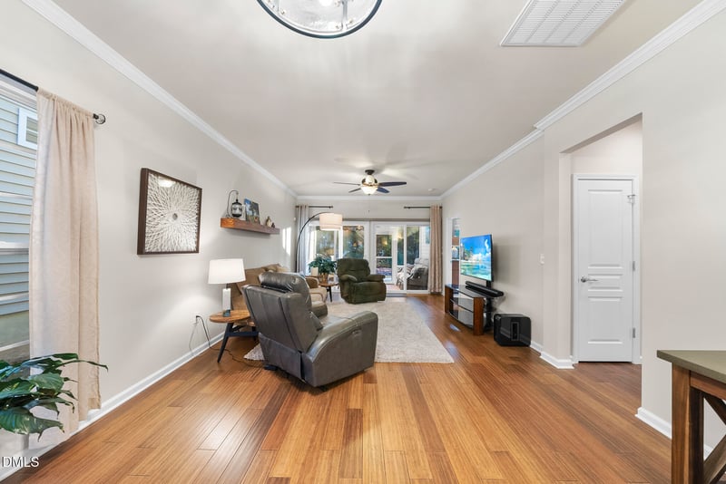 105 Brookesby Ct, Cary, NC 27519