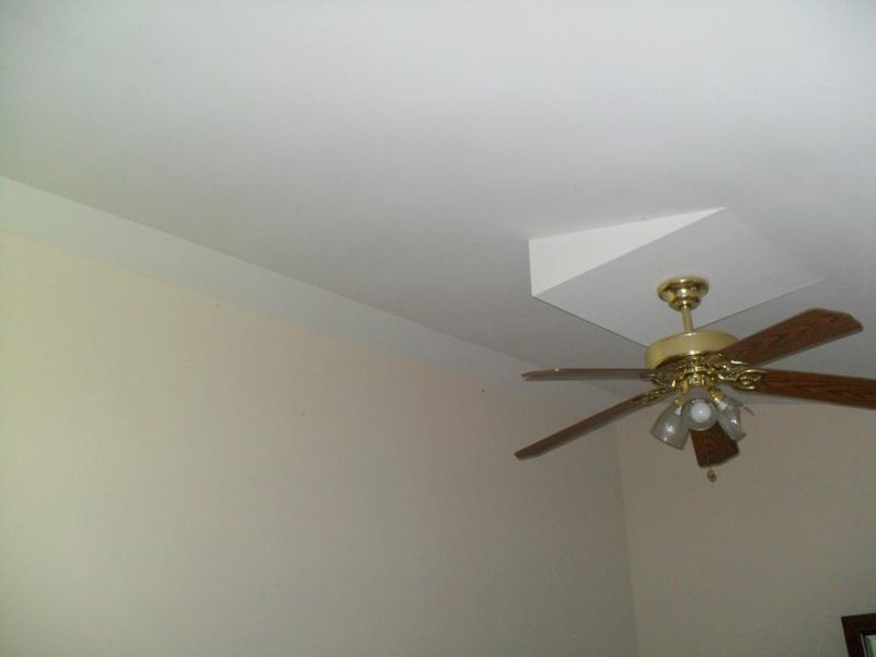 105 W Brown St, Mebane, NC 27302