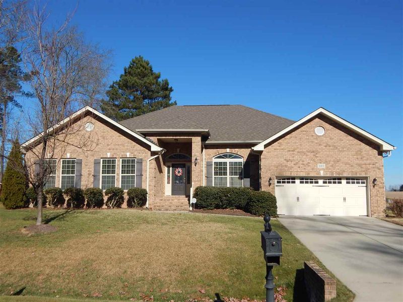 105 Bryerstone Dr, Willow Springs, NC 27592