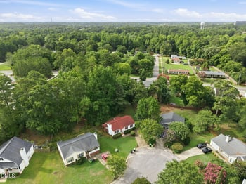 105 Cabrita Ct, Holly Springs, NC 27540