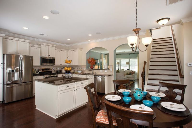 105 Cahors Trl, Holly Springs, NC 27540