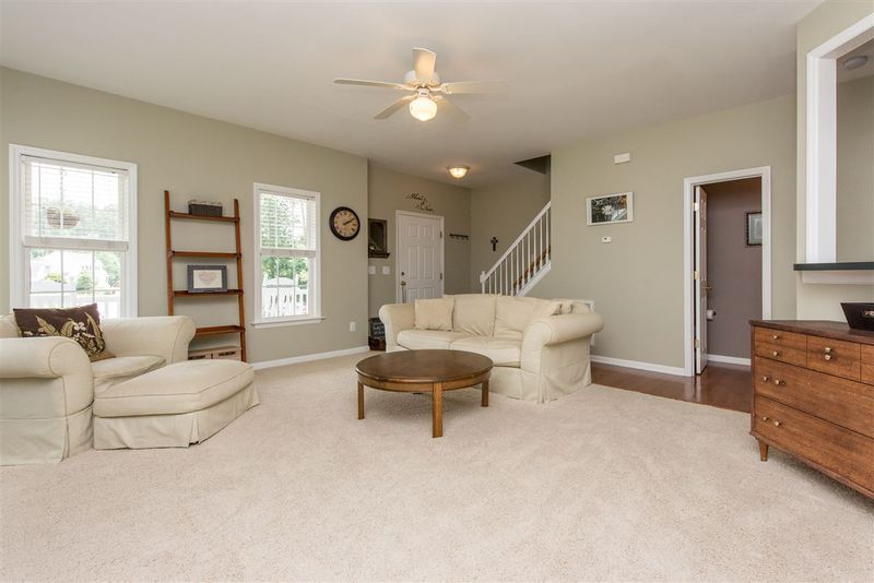 105 Cameron Valley Ct, Apex, NC 27502