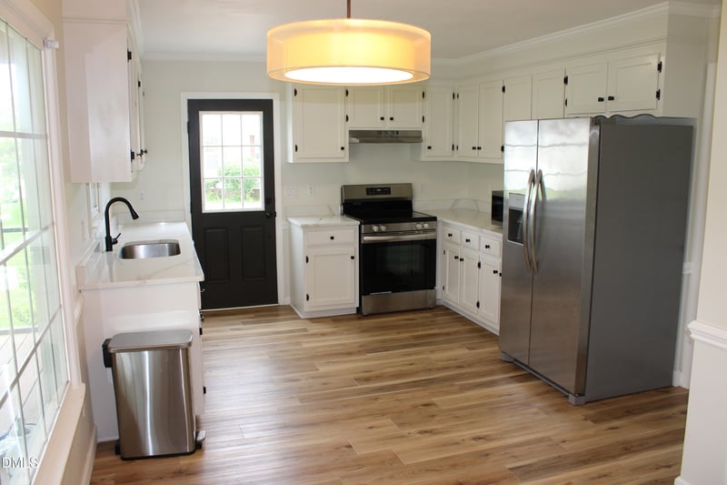105 Carriage Ct, Dunn, NC 28334